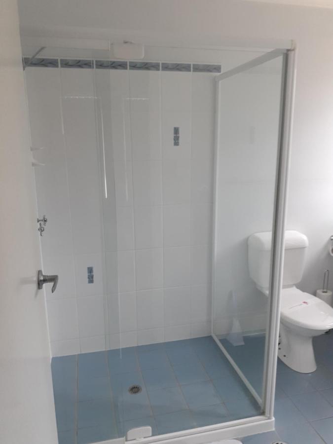 Blk Stays Guest House Deluxe Units Morayfield Экстерьер фото